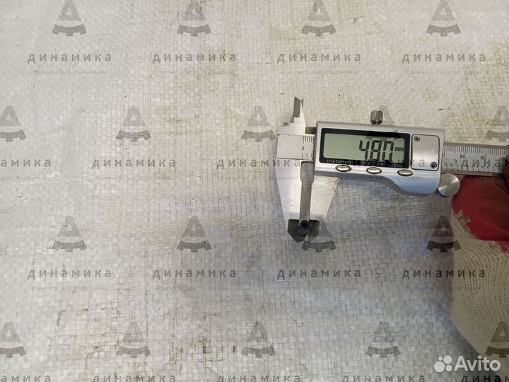 Форсунка охлаждения поршня двигателя Shanghai C612