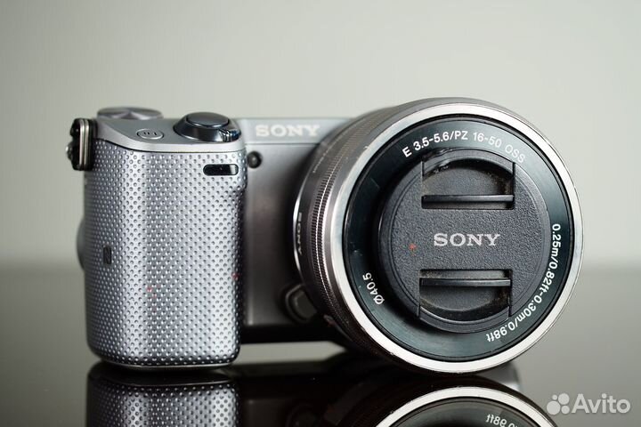 Sony NEX 5T Kit 16-50mm (43,4 т.к.)