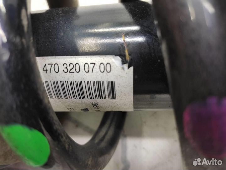 Стойки передние w470 X-class 699.301 2018