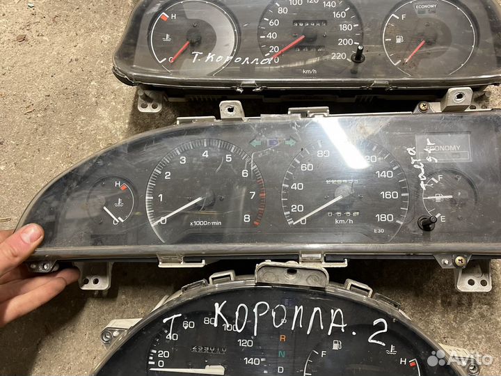 Щиток приборов Тойота Королла МКПП АКПП