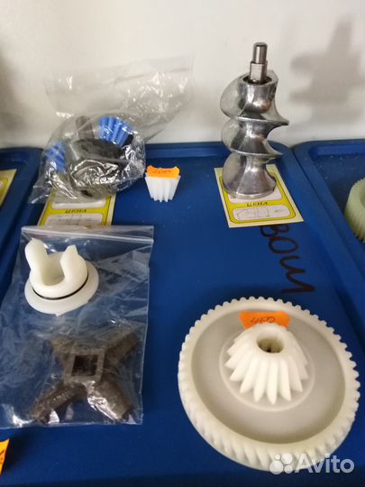 Шестеренки, шнеки, ножи для мясорубок