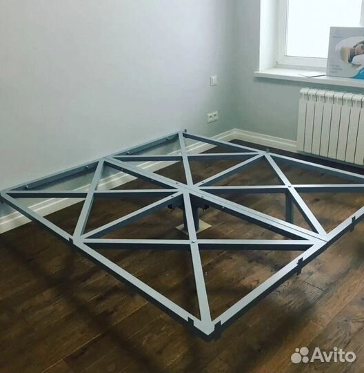 Парящая кровать от производителя