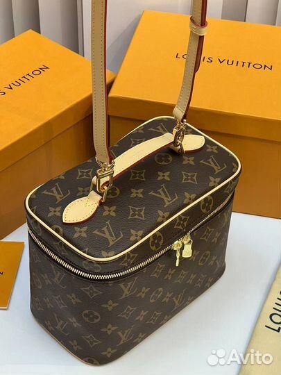 Косметичка Louis Vuitton Nice BB