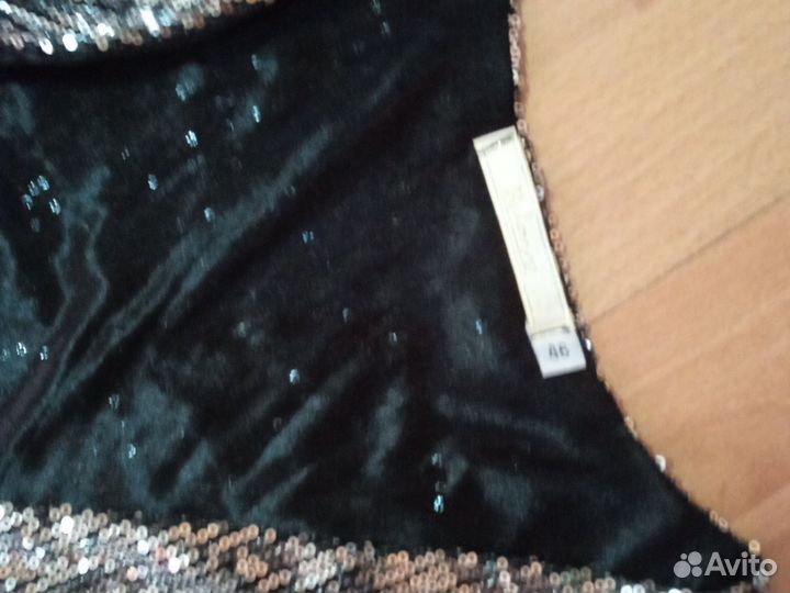 Нарядное платье