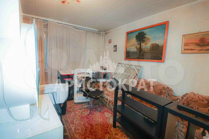 4-к. квартира, 80 м², 3/9 эт.