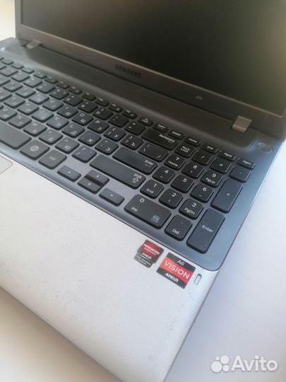 Мощненький ноутбук Samsung