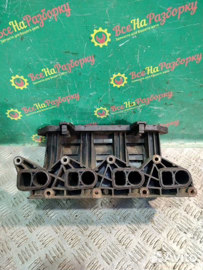 Впускной коллектор Mercedes-Benz Vito W638 2.0