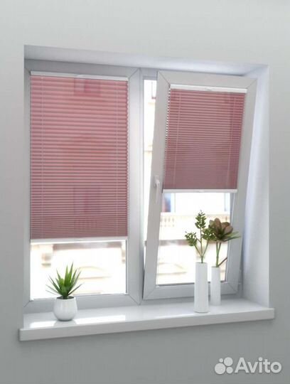 Шторы плиссе Капри красный