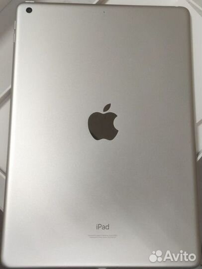 iPad 9 256GB Silver MK2P3 LL/A