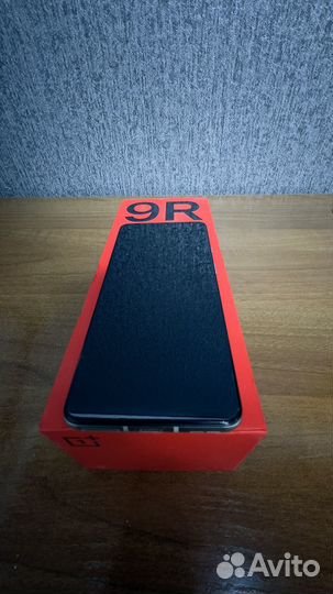 OnePlus 9R, 12/256 ГБ