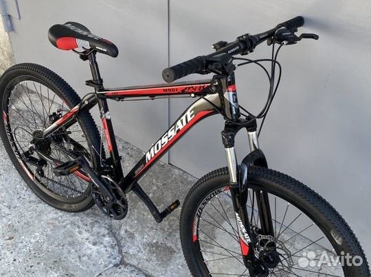 Горный новый велосипед