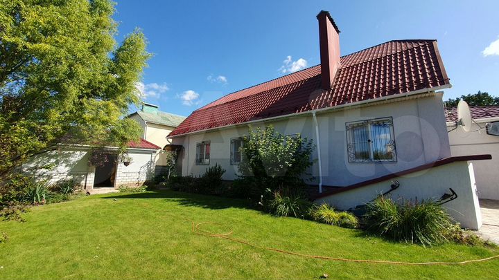 Дом 245 м² на участке 14 сот.