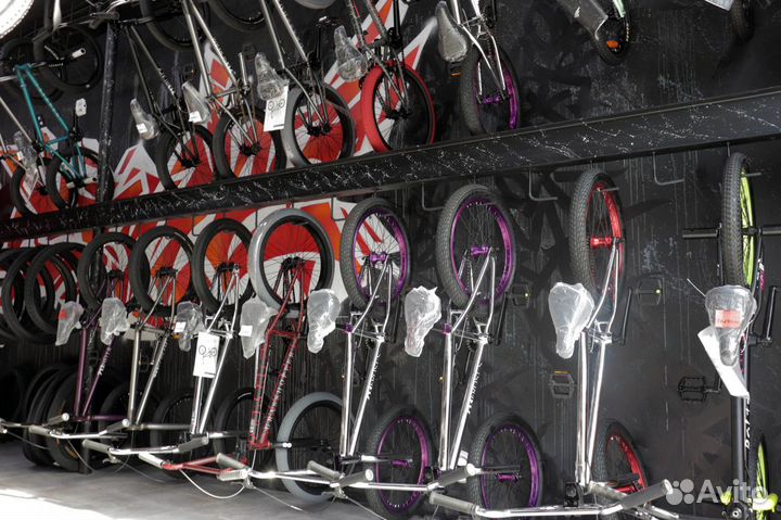 Велосипеды BMX / Огромный выбор моделей