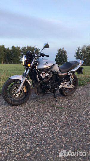 Honda CB400SF