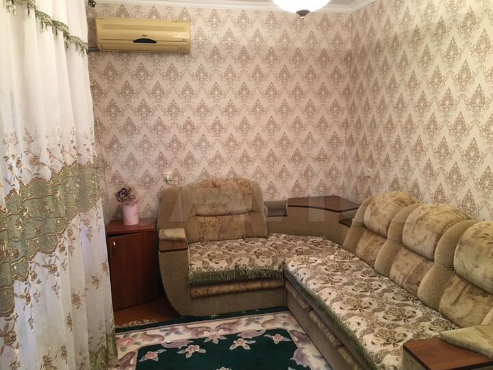 2-к. квартира, 70 м², 1/1 эт.