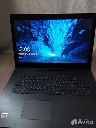 Ноутбук Lenovo Ideapad 330-17AST