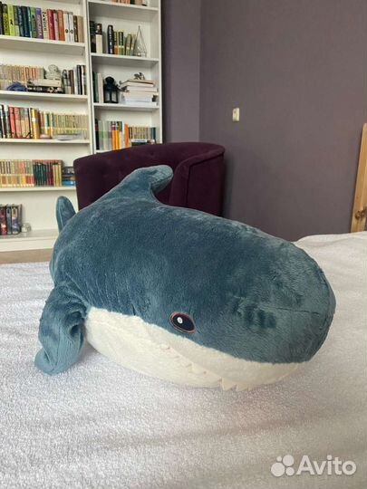 Акула из Икеа большая