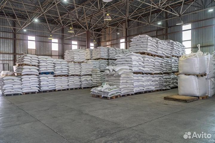 Комбикорм для свиней и поросят