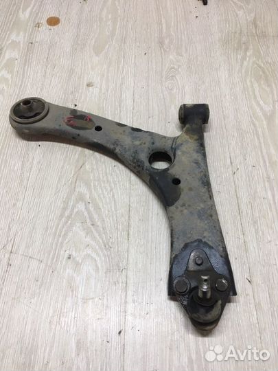 Рычаг подвески Geely emgrand EC7 Лев