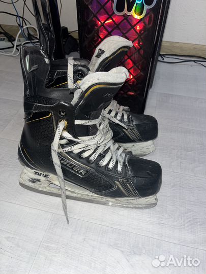 Коньки Bauer Supreme One 9