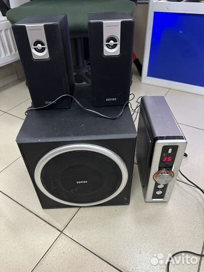 Акустические колонки Edifier