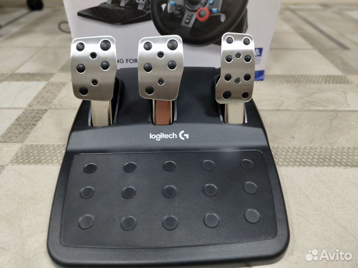 Руль Logitech G29