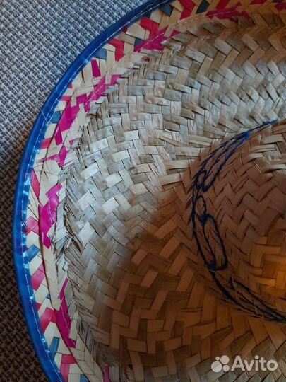 Соломенная шляпа мексиканская