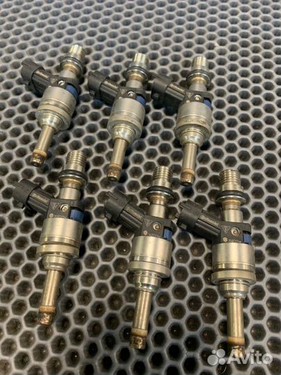 Форсунка топливная Porsche Panamera 970 cwaa