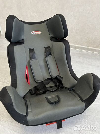 Детское автокресло от 0 до 25 кг
