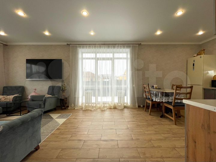 Коттедж 91 м² на участке 4 сот.