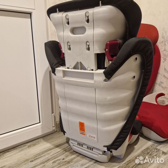 Детское автомобильное кресло Britax Römer Kid II