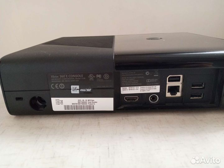 Xbox 360 Прошивки нет. Не вскрывался