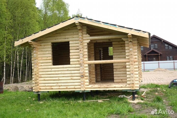 Сруб Бани 5.0х6.0м. из бревна с крыльцом