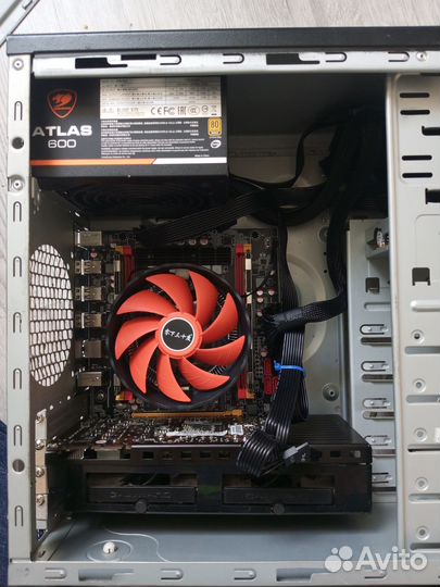 Настольный компьютер