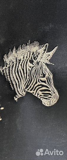 Машинная вышивка на одежде