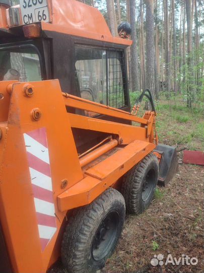 Мини-погрузчик Уралвагонзавод ПУМ-500, 2005