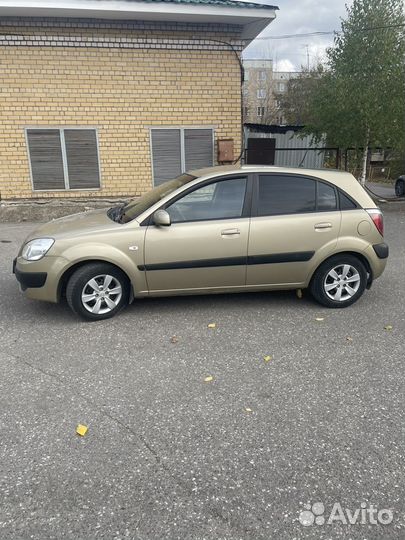 Kia Rio 1.4 AT, 2005, 163 000 км