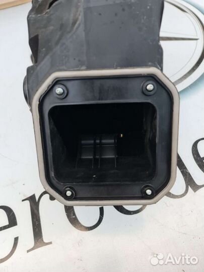 Корпус блока SAM Mercedes W221