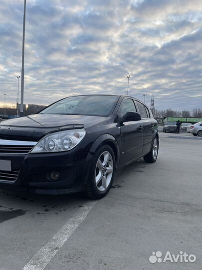 Opel Astra 1.6 МТ, 2011, 216 227 км