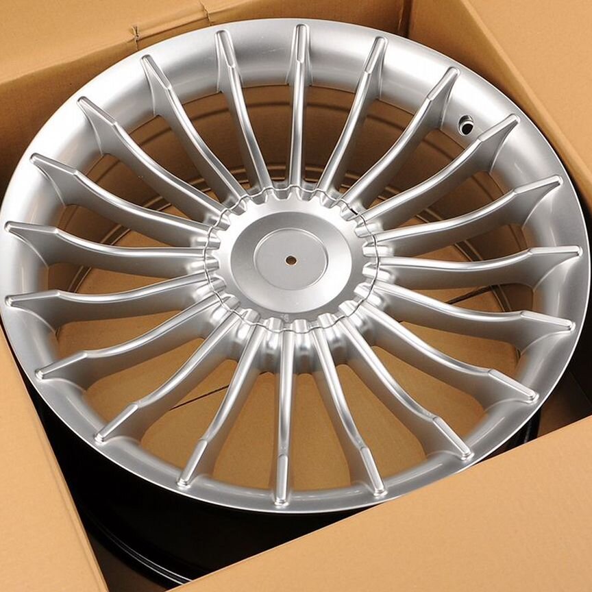 Диски на BMW-3 (F), BMW-5 (F), BMW-7 (F), BMW-X3 (F) Powcan BK273 9.5x19/5x120 D72.6 ET25 HS литой