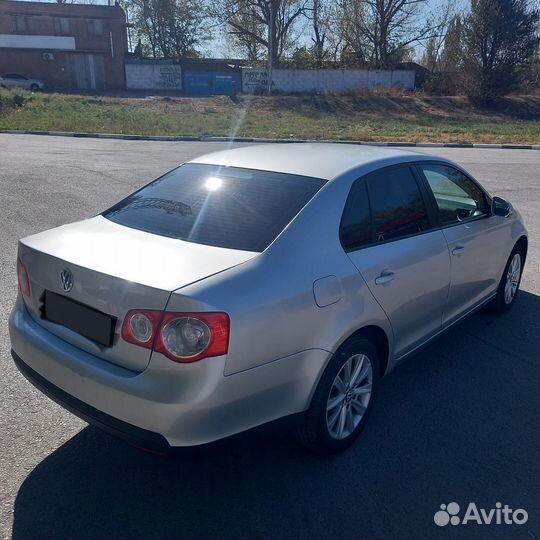 Volkswagen Jetta 1.6 AT, 2008, 234 000 км