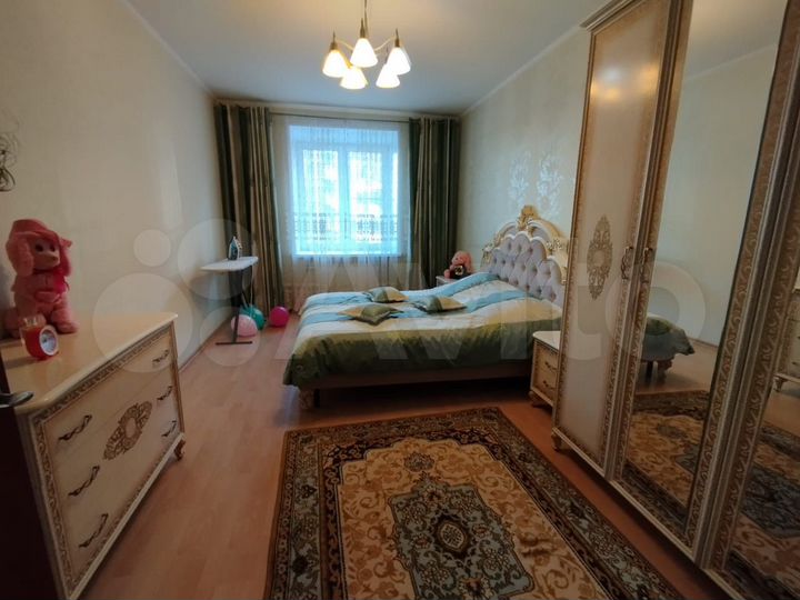 2-к. квартира, 73 м², 4/9 эт.
