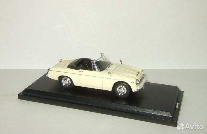 Ниссан Nissan Fairlady 1967 Ebbro Aoshima 1:43