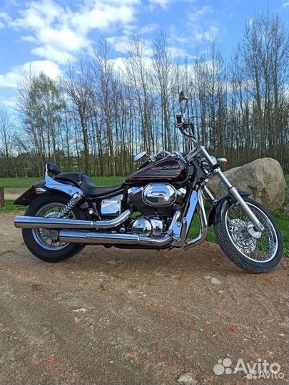 Honda NV750DC Shadow Slasher