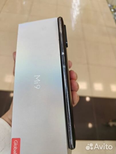 Xiaomi Mi 9, 6/128 ГБ