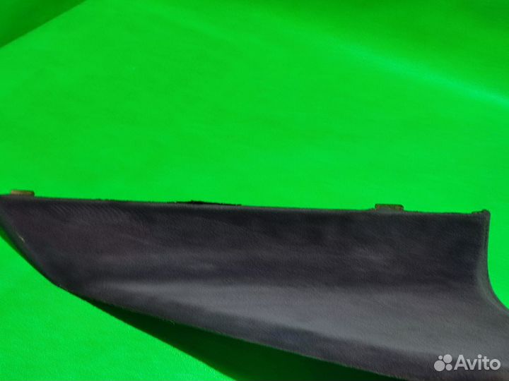 Обшивка стоек Mercedes w202