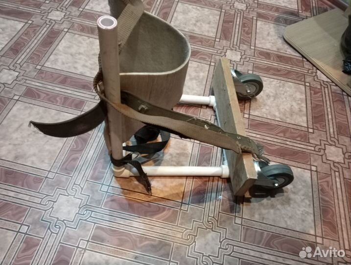 Инвалидная коляска для собак