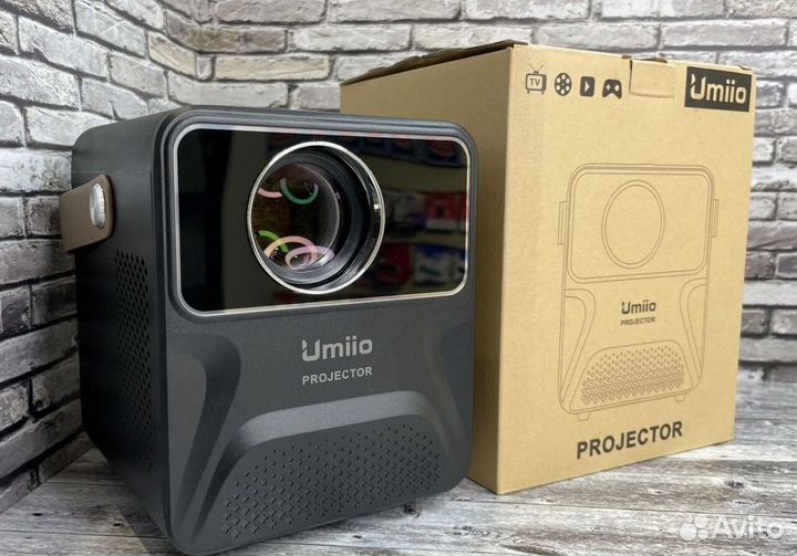 Проектор мини Umilo встроенный смарт тв