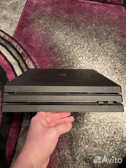 Sony playstation 4 PS4 pro