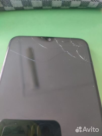 Samsung Galaxy A50, 4/64 ГБ